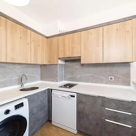 アパート Pleasant Flat With Shared Pool In Kepez アンタルヤ